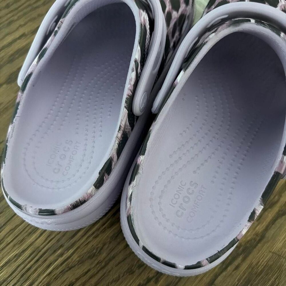 Crocs Women's Purple Clogs - Picture 3 of 7